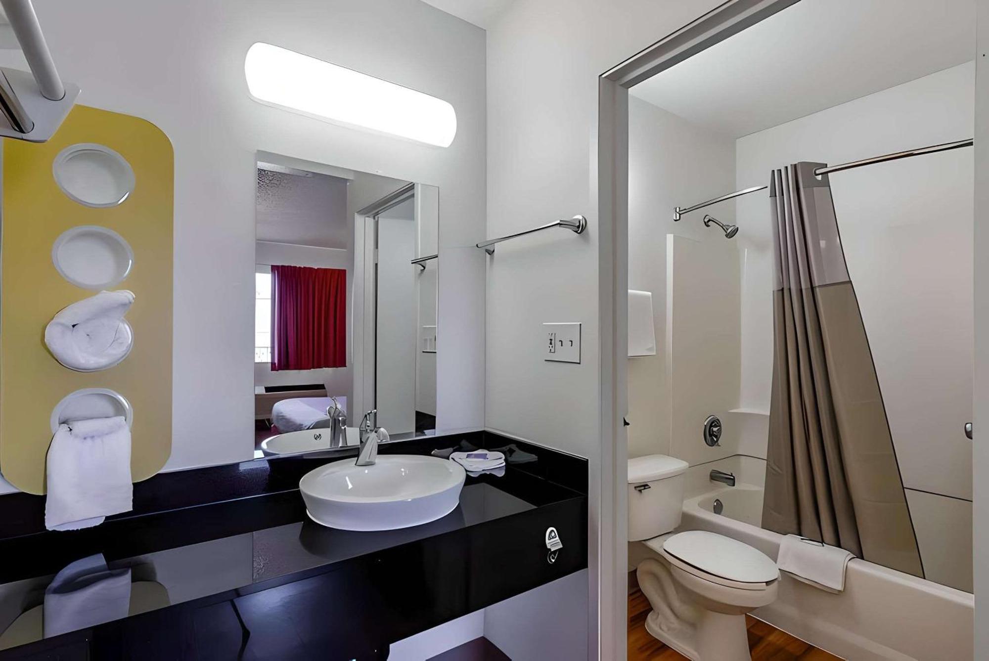 Park Inn By Radisson, Modesto Eksteriør bilde