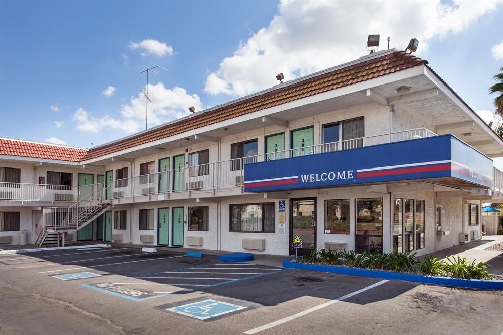 Park Inn By Radisson, Modesto Eksteriør bilde