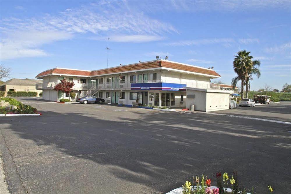 Park Inn By Radisson, Modesto Eksteriør bilde